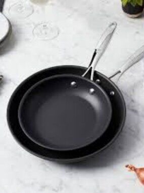 Zwilling  2-Piece Aluminum Non-stick 8-in & 10-in Fry Pan Set    NEW